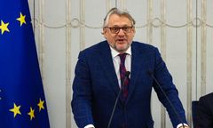 Syn senatora miał zabieg, szpital zapłaci karę. Dyrektor zabrał głos
