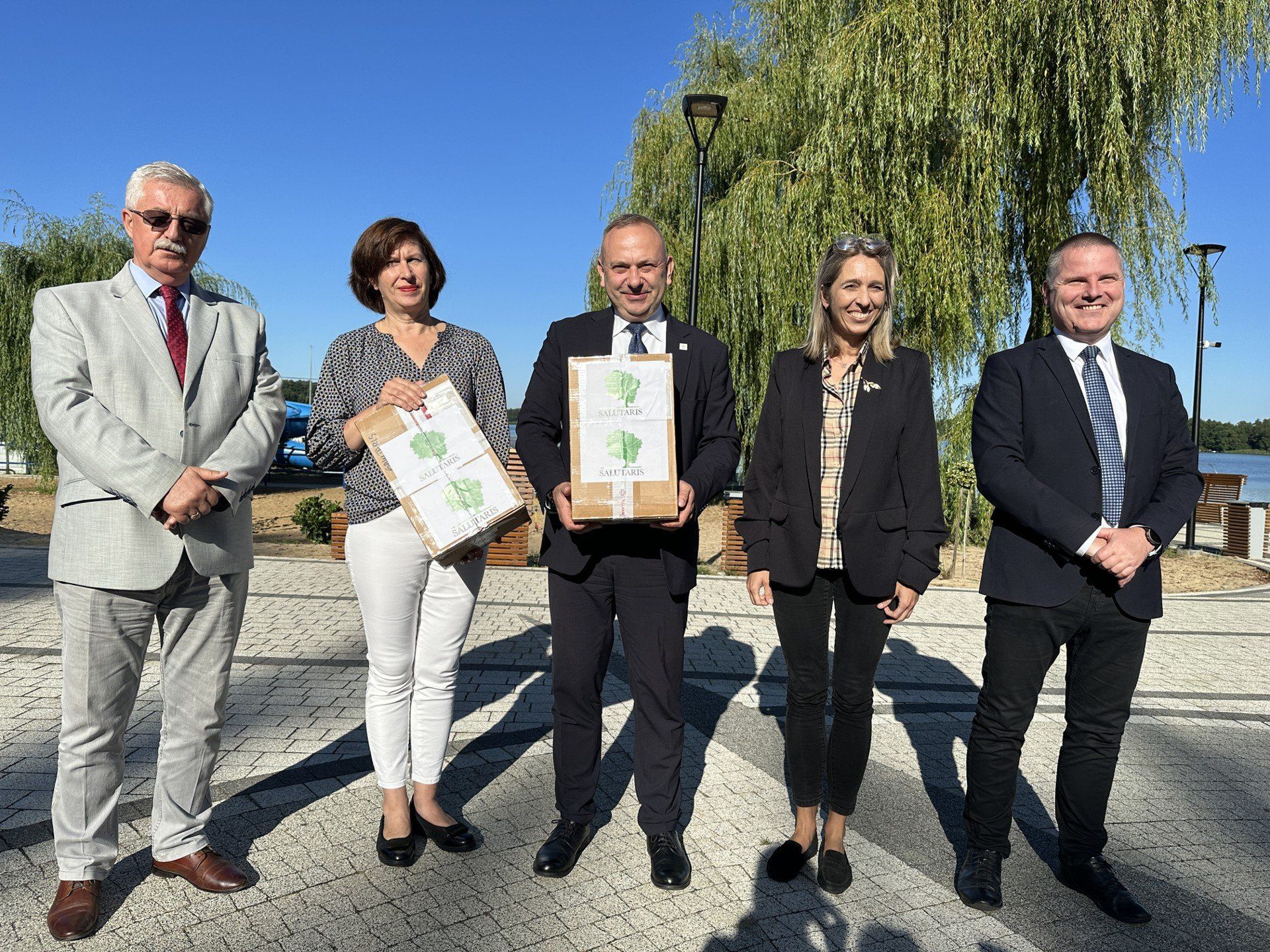 Dwa defibrylatory gminie Grudziądz przekazało Stowarzyszenie Salutaris