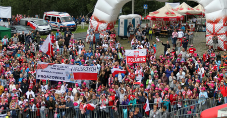 Lekarz uderza w organizatorów PŚ w skokach w Wiśle! "Powinno odebrać Polsce prawa do takich wydarzeń"