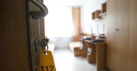 Seksskandal w szkole. Wychowawca z internatu oskarżony