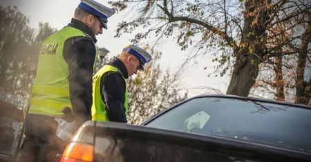 Prowadził mimo zakazów, bo myślał, że ma wymówkę. Teraz trafi do więzienia