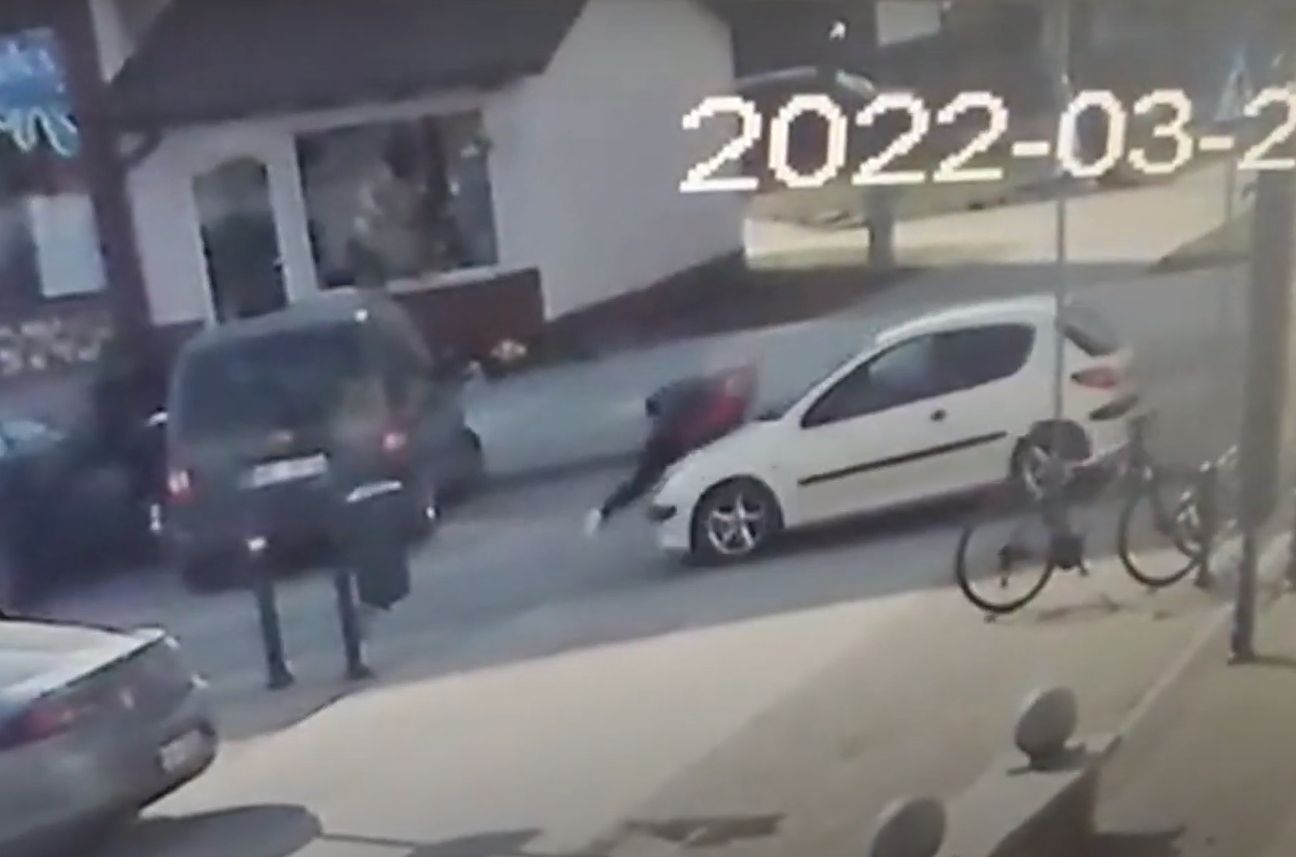 19-latka potrącona przez samochód