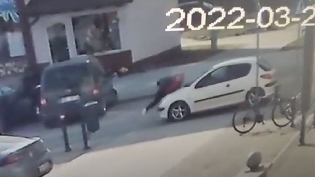 19-latka potrącona przez samochód