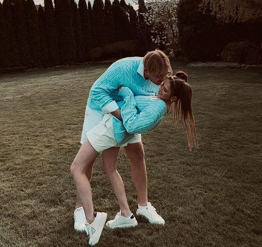 Roksana Węgiel, Kevin Mglej