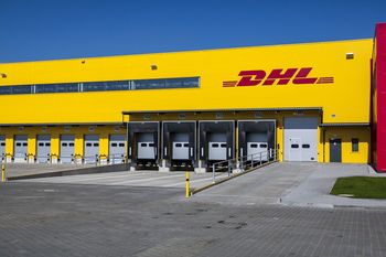 Przesyłki w Polsce drożeją. Firma kurierska podnosi ceny