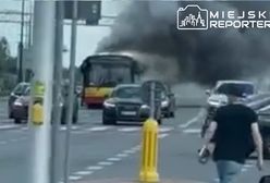 Pożar autobusu w Warszawie. Zapalił się w trakcie kursu