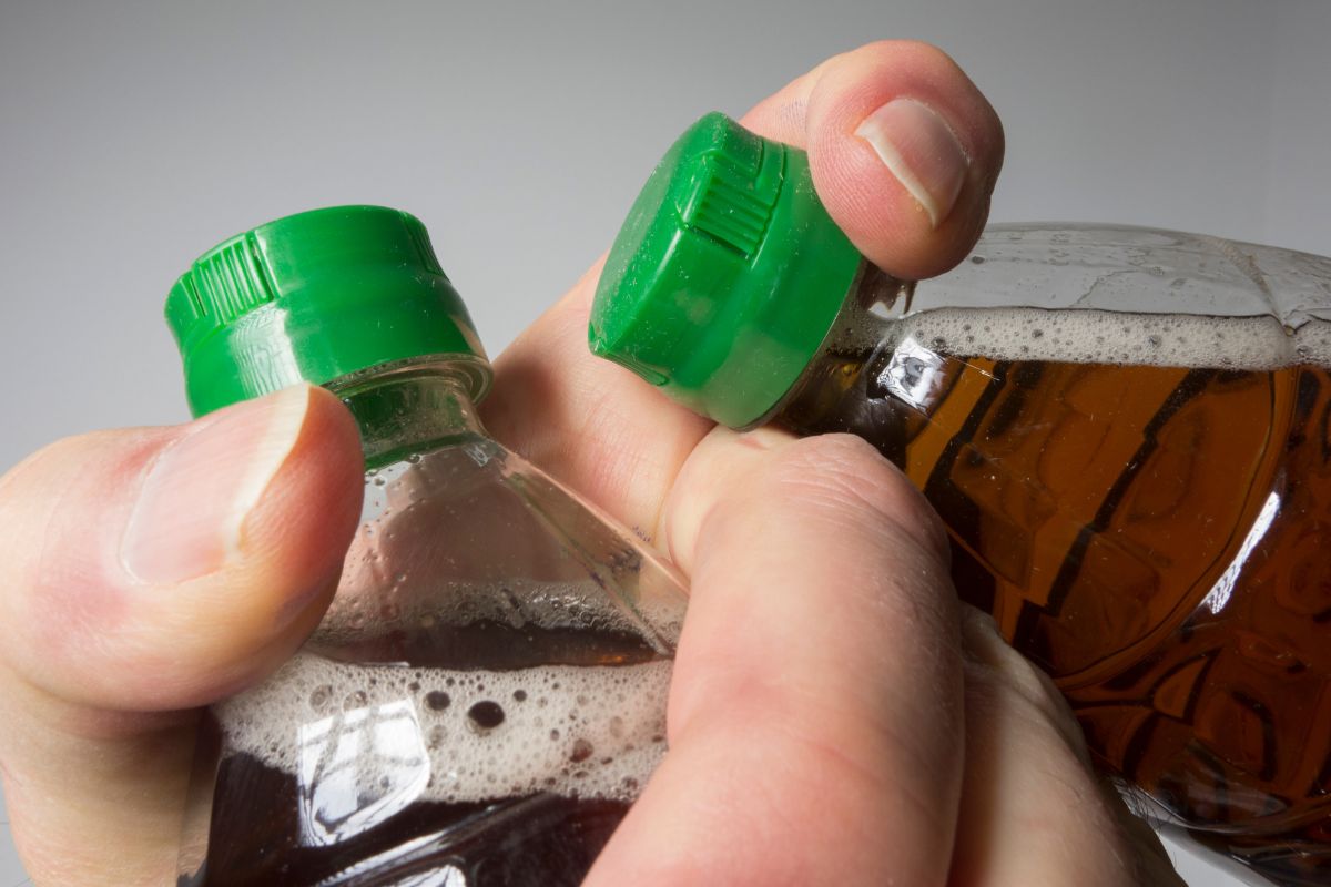 Zwalcza infekcje, łagodzi stany zapalne. Nazywany octem czterech złodziei