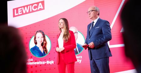 Lewica przedstawiła plan na edukację: 5 tys. na start dla nauczycieli. "Pogonimy Czarnka"