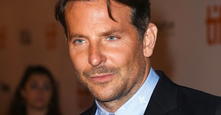 Bradley Cooper staczał się na dno. Wyznał, od czego się uzależnił