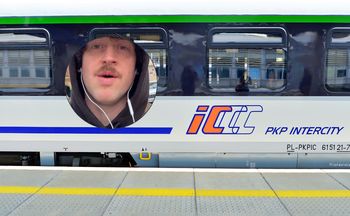 Przeprowadził się do Polski. Oto co mówi o transporcie