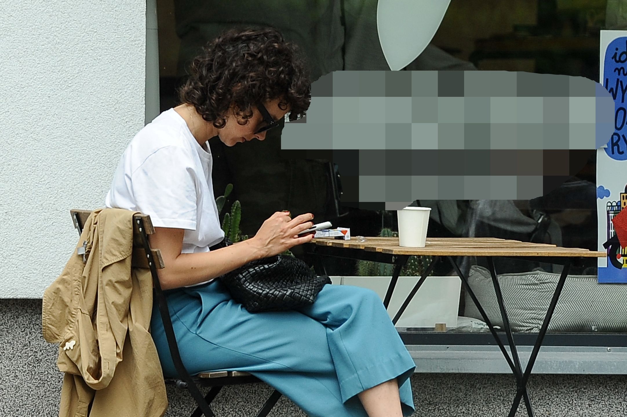 Monika Brodka ucieka przed paparazzi