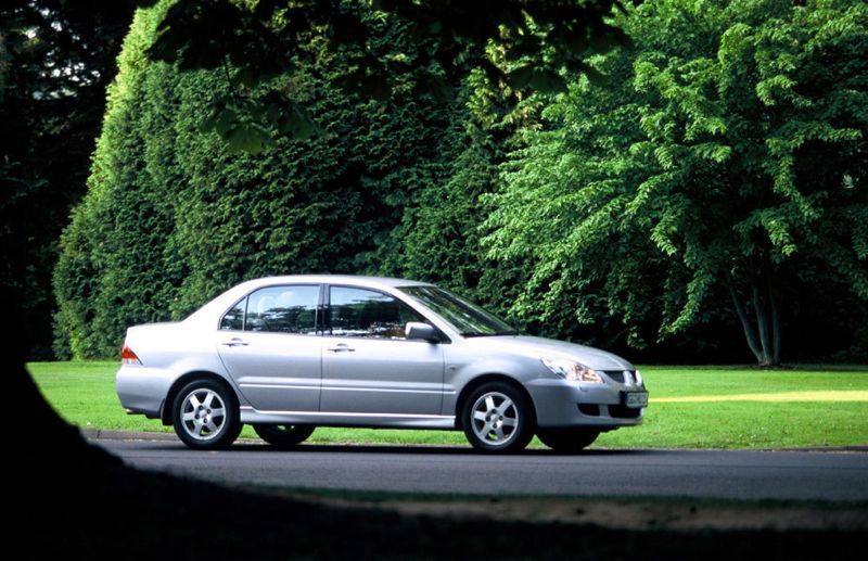 Mitsubishi Lancer VII