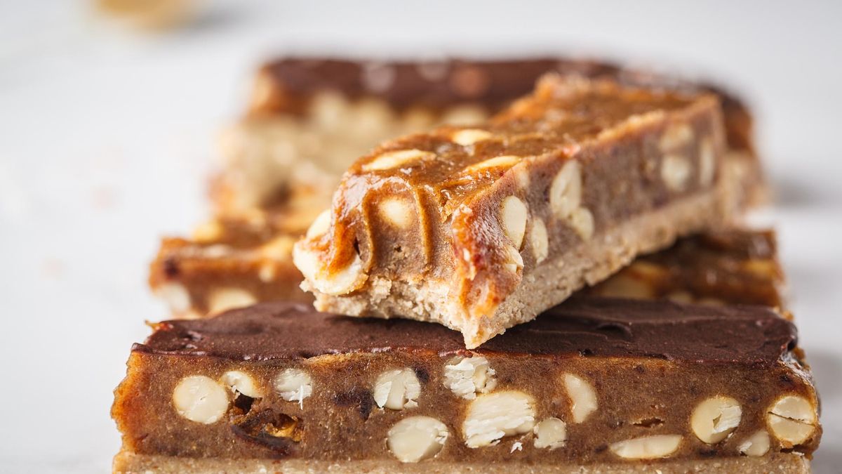 Domowe zdrowe batoniki a'la Snickers