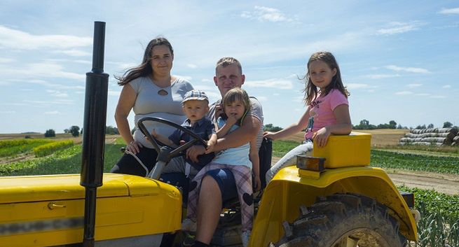 „Życie na kredycie”. TTV pokaże Polaków, w których uderzyla drożyzna