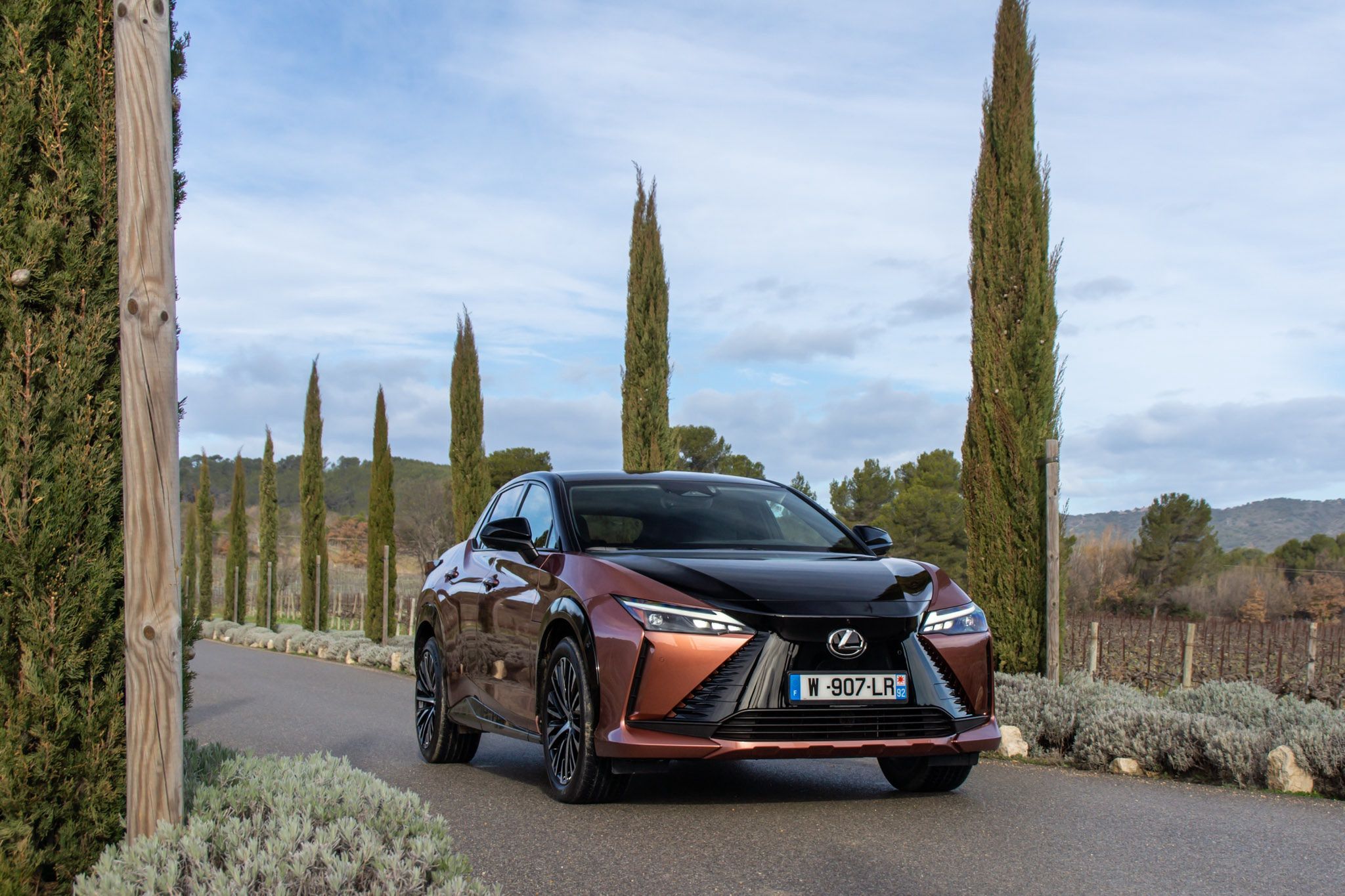 Lexus RZ 450e