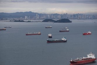 2,4 mln dolarów kary za ominięcie "największego korka świata"