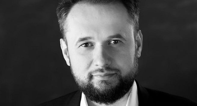 Dynamiczna podmiana reklam w kolejnej stacji. Podpisano umowę z GPW DAI