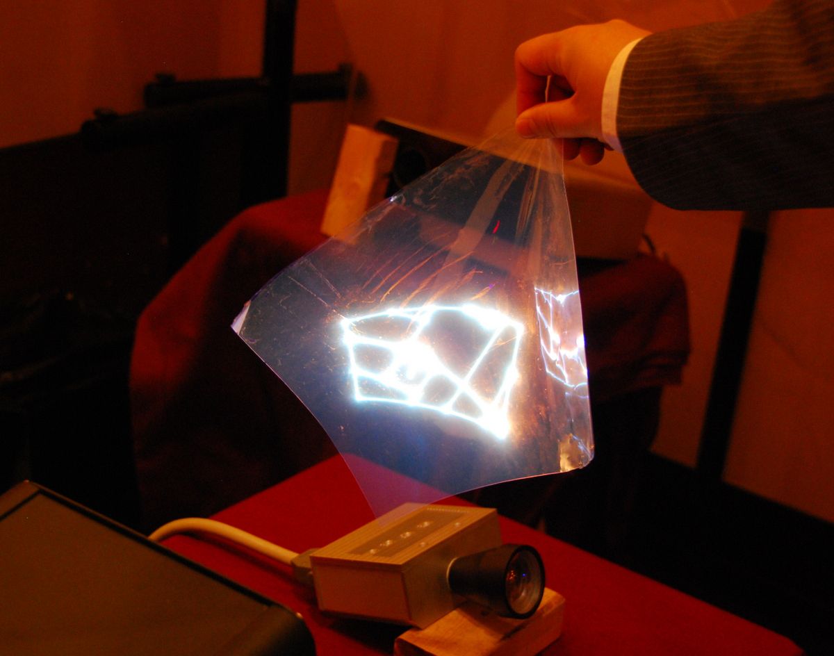 Jak działa przezroczysty, laserowy wyświetlacz? [CES 2012] 2