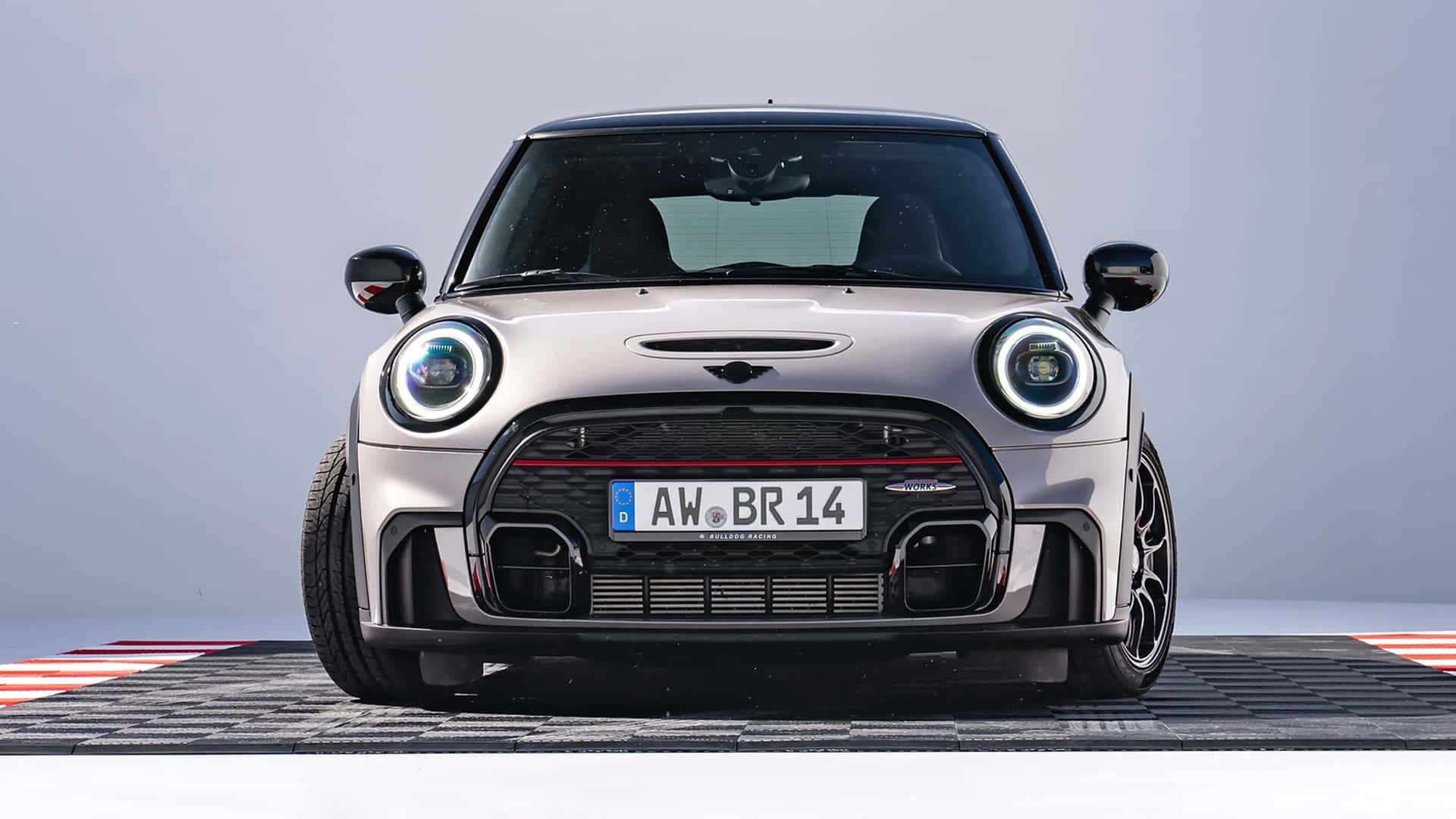 Mini John Cooper Works Bulldog Racing Edition