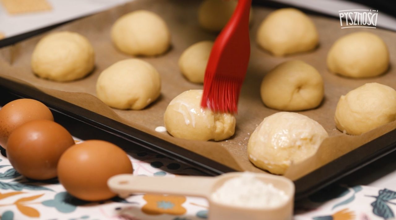 Rolls ready for baking