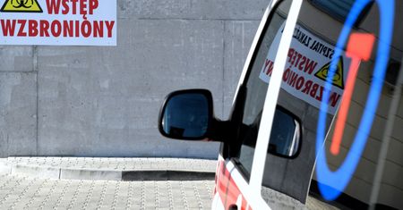 Koronawirus. Wrocław. Zakażenie u lekarza pracującego na Grabiszyńskiej. 12 medyków na kwarantannie