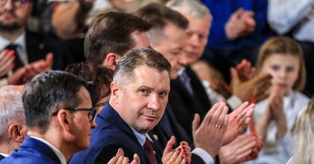 Reagują na ruch Morawieckiego. W PiS powstaje drugie stowarzyszenie
