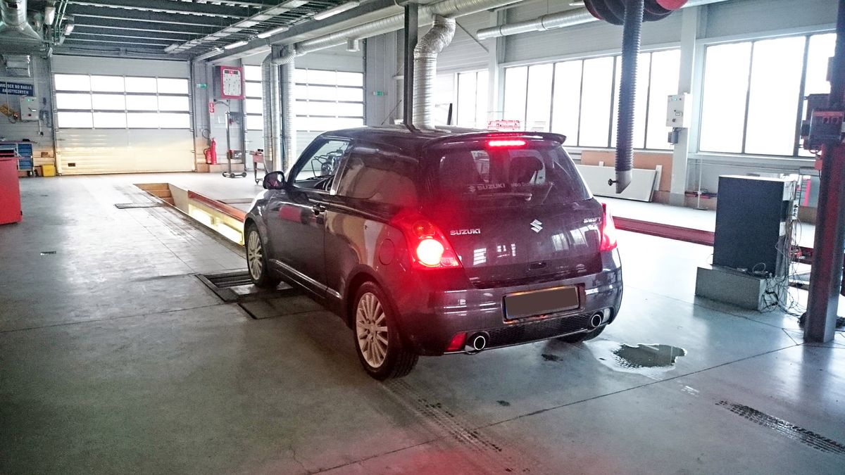 Jazda bez ważnego badania technicznego to spore ryzyko.