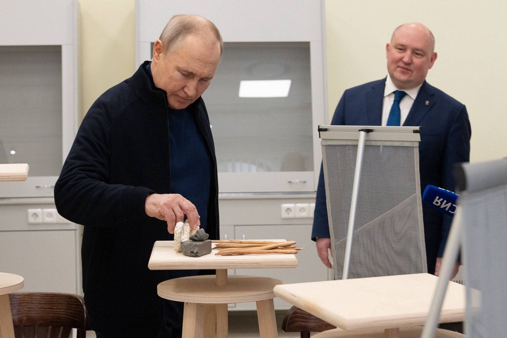 Putin na Krymie. Na kilkusekundowym nagraniu widać, co jest nie tak