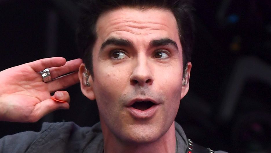 Kelly Jones jest wokalistą walijskiej grupy Stereophonics 