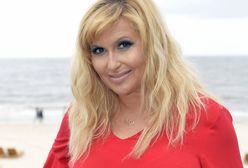 Skrzynecka z córkami. Uwagę przykuła starsza pociecha