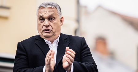 Węgierskie tańce energetyczne. Atom z Rosji, gaz Omanu, a może i z Polski