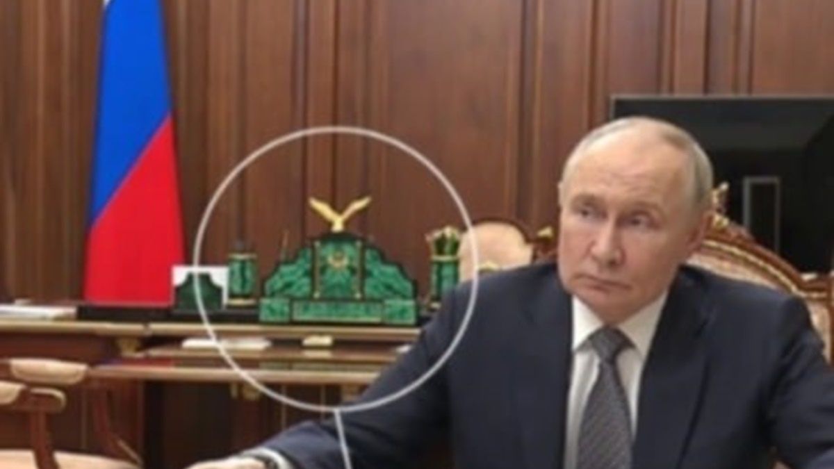 Dziennikarze zdemaskowali Putina.