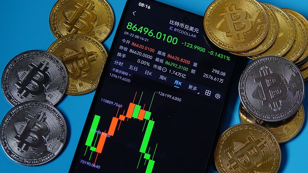 Bitcoin może kosztować 10 tys. dolarów. Inni widzą milion