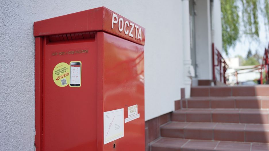 Tradycyjne awizo wkrótce odejdzie do historii - Poczta Polska wprowadza zmiany w sposobie doręczania przesyłek poleconych.