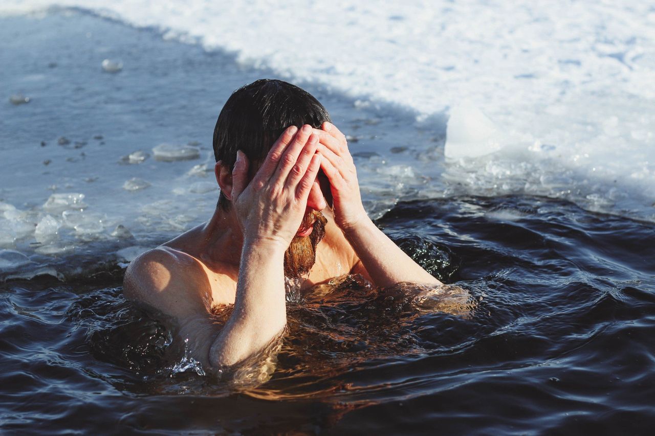 Morsowanie to więcej niż moda. Wzmacnia organizm, ale czy szkodzi?