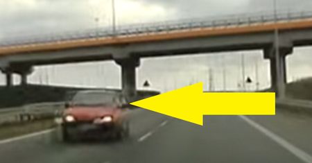 Dziadek na drodze S5. Kierowcy aż skoczyło ciśnienie