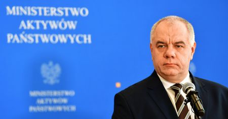 Wraca sprawa aut elektrycznych. Sasin: "Nie wycofujemy się, jesteśmy przygotowani"