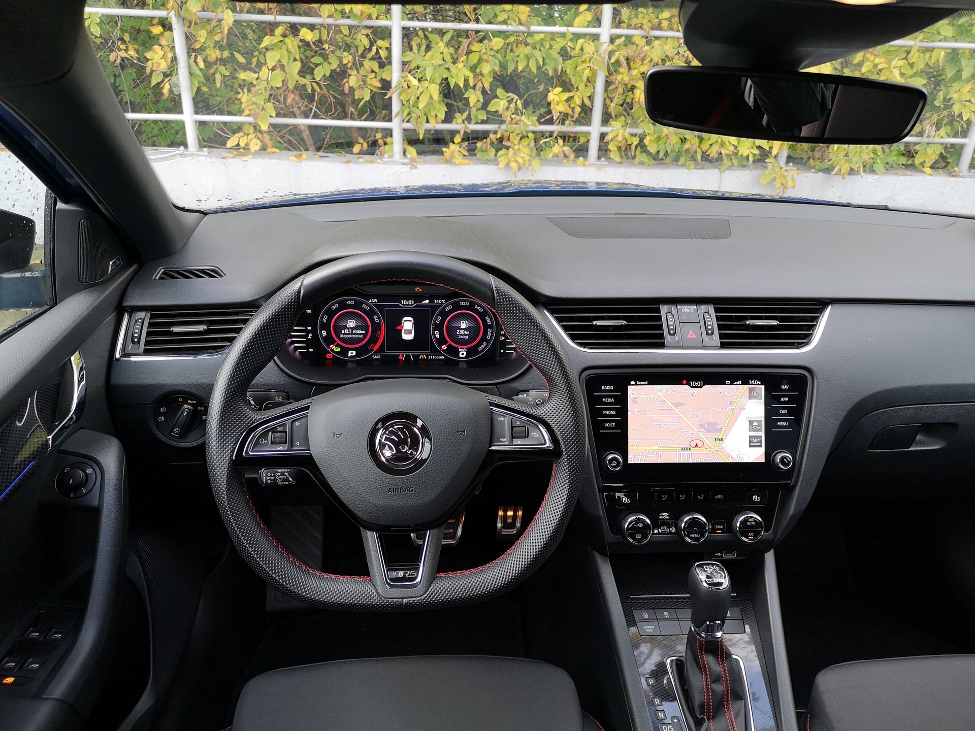 Skoda Octavia RS: audio Canton, zmienne tryby jazdy i system Amundsen 15