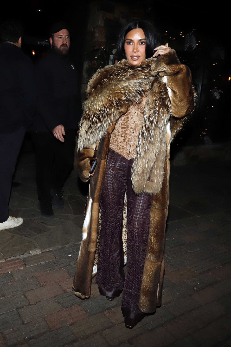 Kim Kardashian w futrze