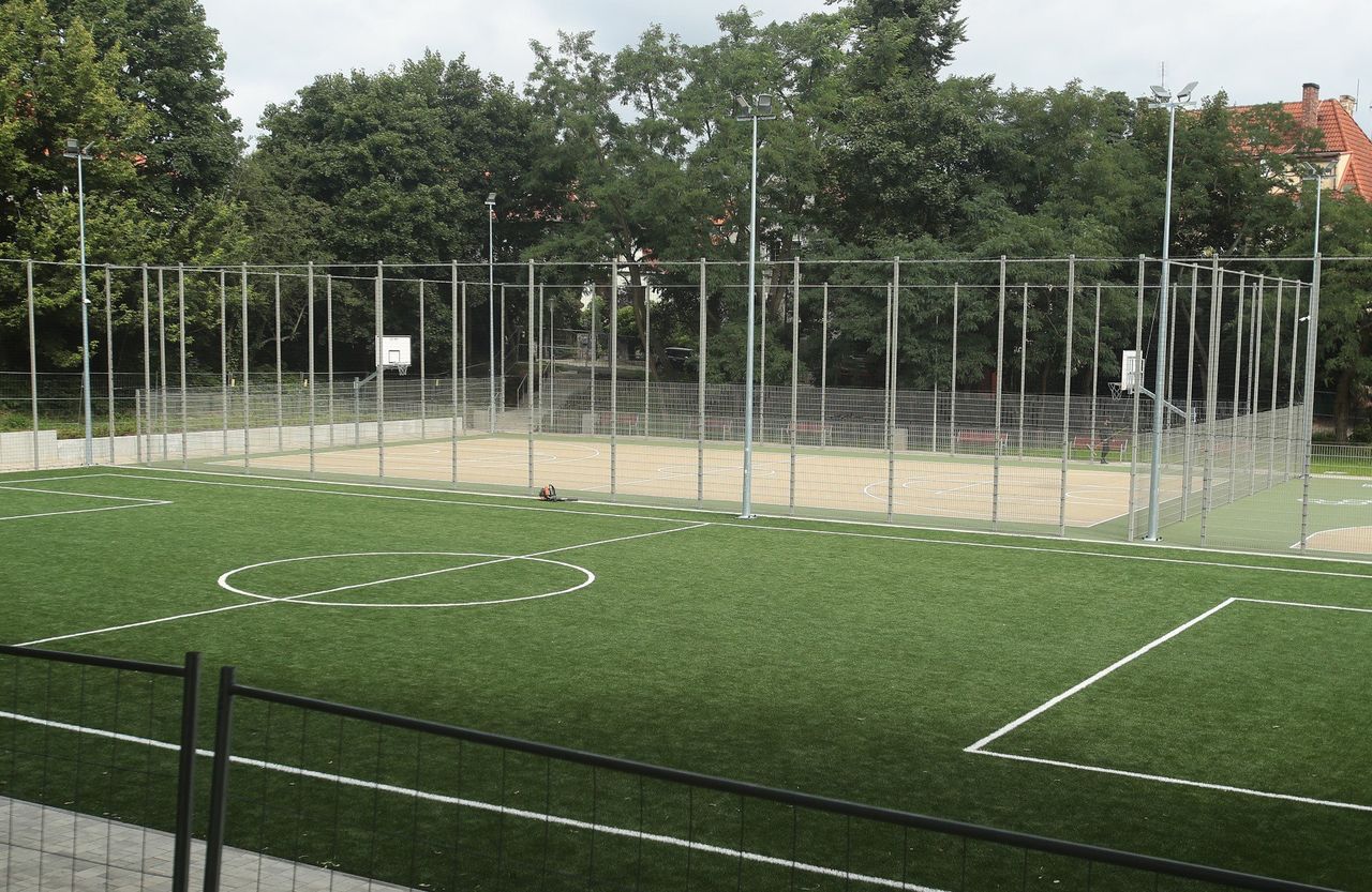 Szczecin: Otwarcie boiska i zieleńca przy ul. Mickiewicza