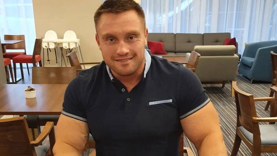 Krzysztof Radzikowski pokazał zdjęcie bez koszulki