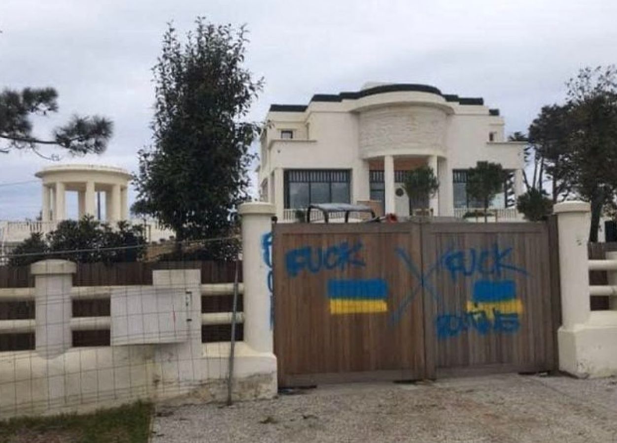 Tak wygląda dom byłej żony Putina. Niszczą mienie rosyjskich bogaczy