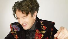 Ten artysta po raz pierwszy zaśpiewa w Polsacie. Wystąpi z Kayah na Polsat Hit Festiwal