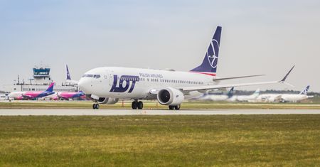 Śląskie. PLL LOT poleci z Pyrzowic do Czarnogóry i Albanii. Razem już 14 kierunków