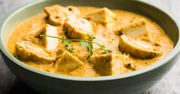 Rozgrzewające curry w 30 minut. Pieczarki smażę na złoto i dodaję na koniec do sosu