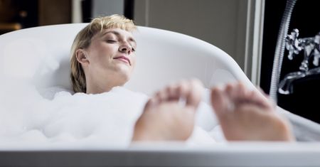 Masturdating robi furorę. Nie tylko single są zachwyceni