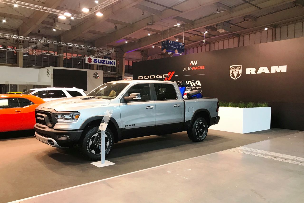 Skromne, ale ważne stoisko na Poznań Motor Show