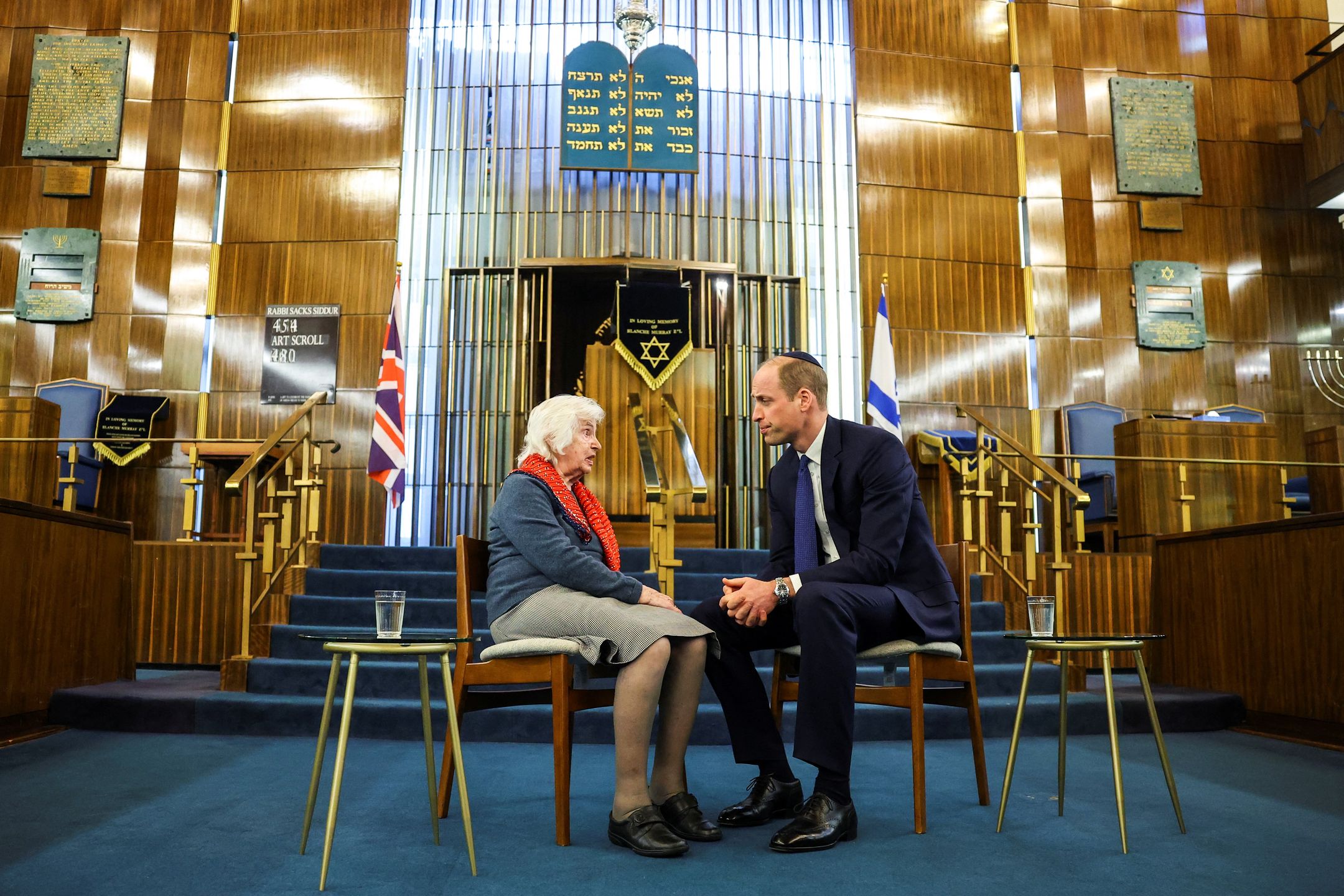 Książę William z wizytą w londyńskiej synagodze