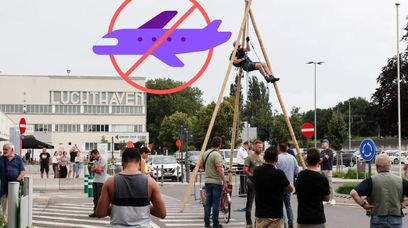 Aktywiści zablokowali lotnisko w Antwerpii. "W zamian powinien powstać duży park"