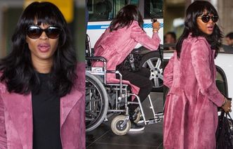 Naomi Campbell na wózku inwalidzkim! Potrzebuje protezy biodra? (FOTO)